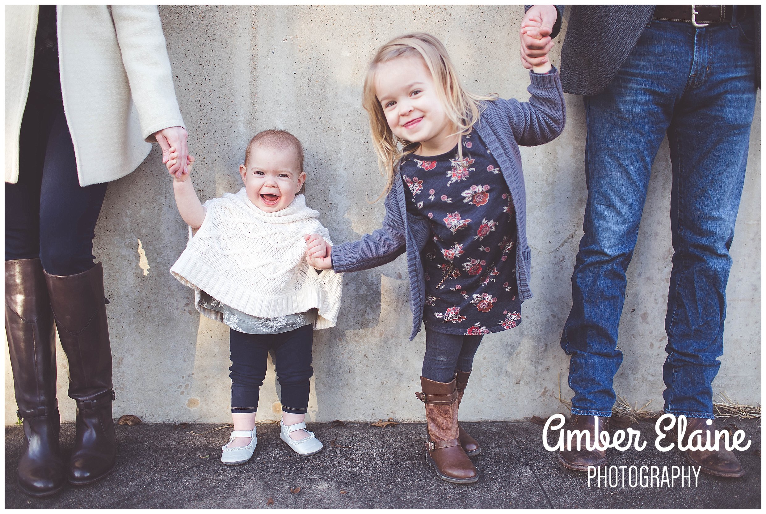 natural light downtown family portraits