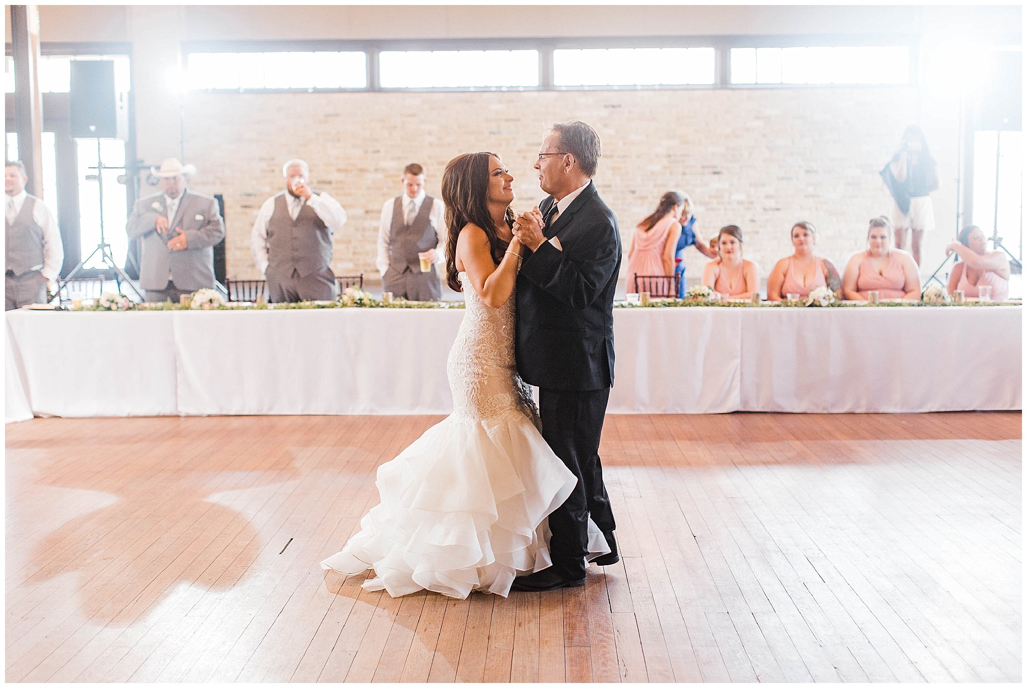 texas-wedding-photographer-the-venue-on-church-street-cureo-elegant-green-wedding_0013