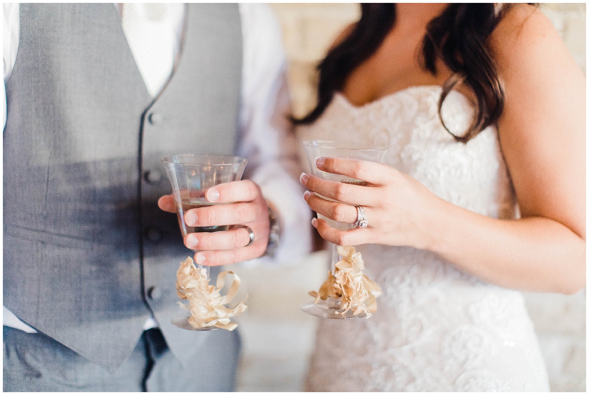 texas-wedding-photographer-the-venue-on-church-street-cureo-elegant-green-wedding_0019