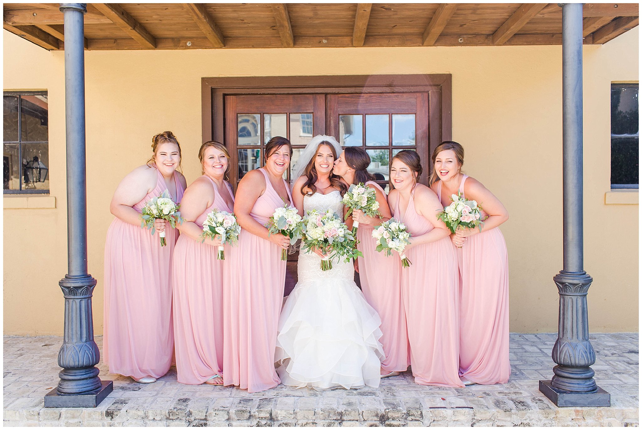 texas-wedding-photographer-the-venue-on-church-street-cureo-elegant-green-wedding_0021