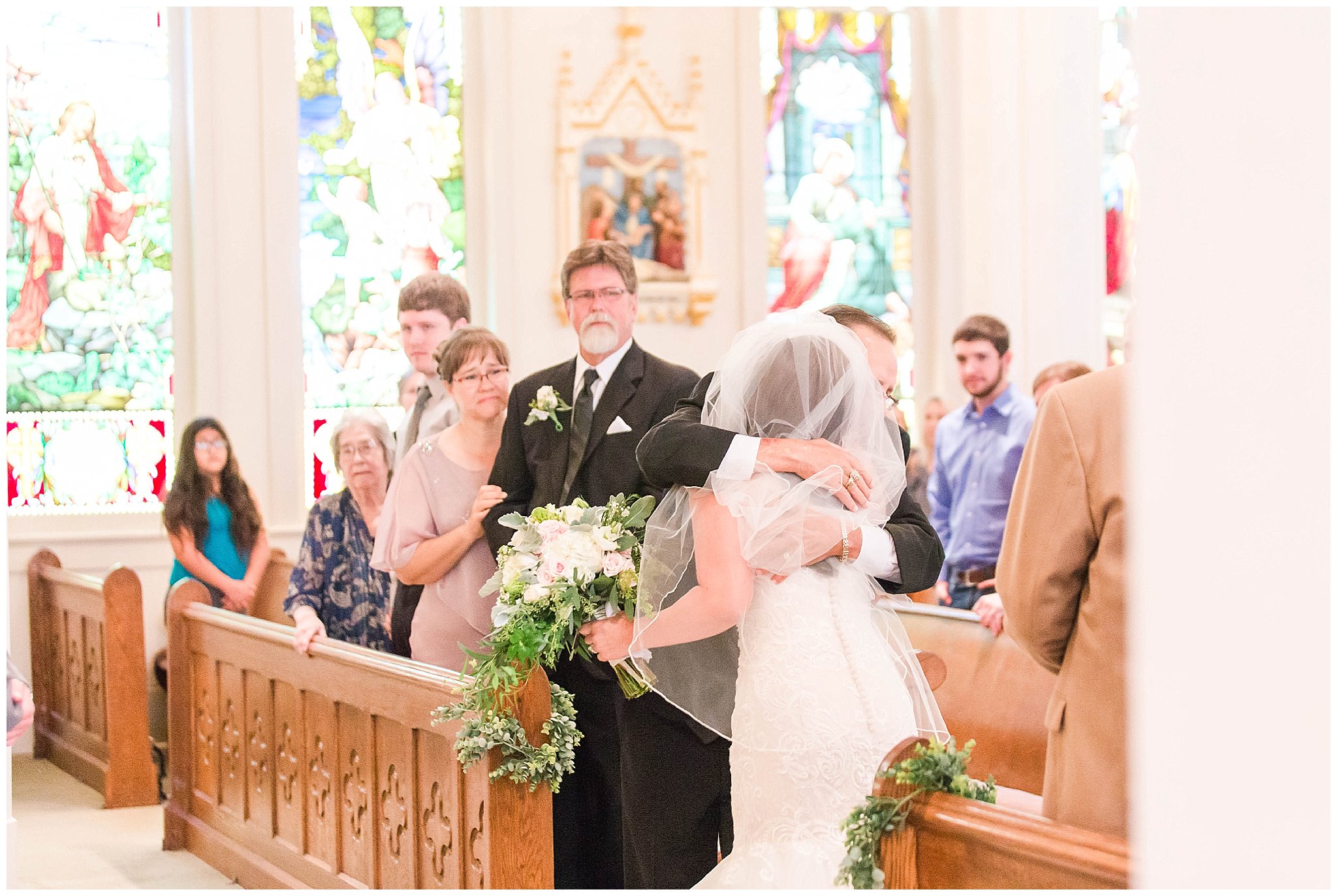 texas-wedding-photographer-the-venue-on-church-street-cureo-elegant-green-wedding_0023