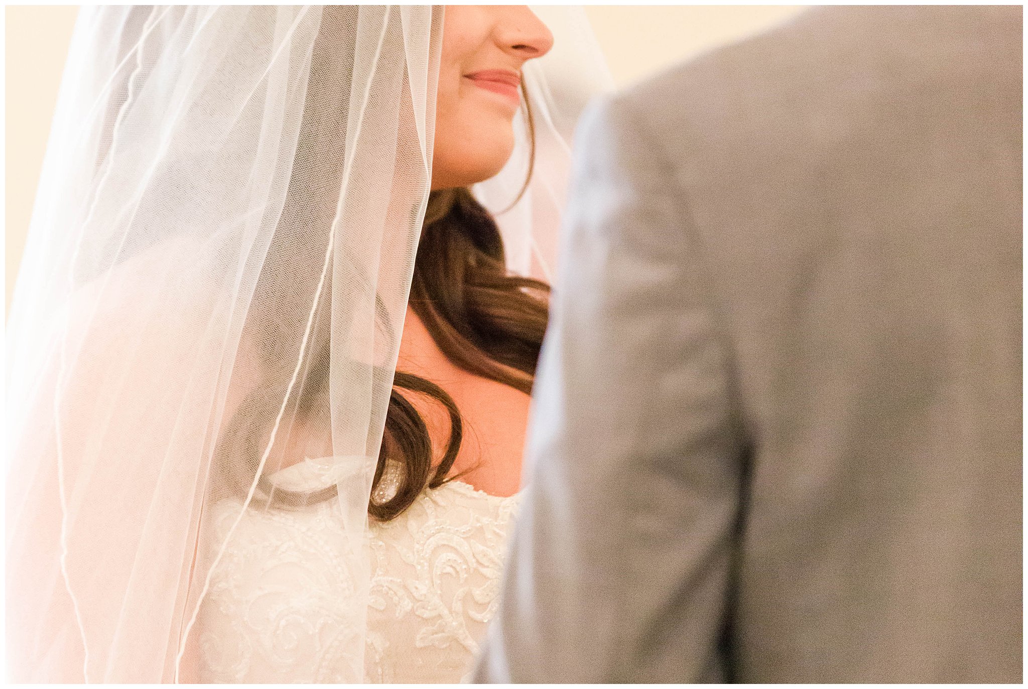 texas-wedding-photographer-the-venue-on-church-street-cureo-elegant-green-wedding_0061