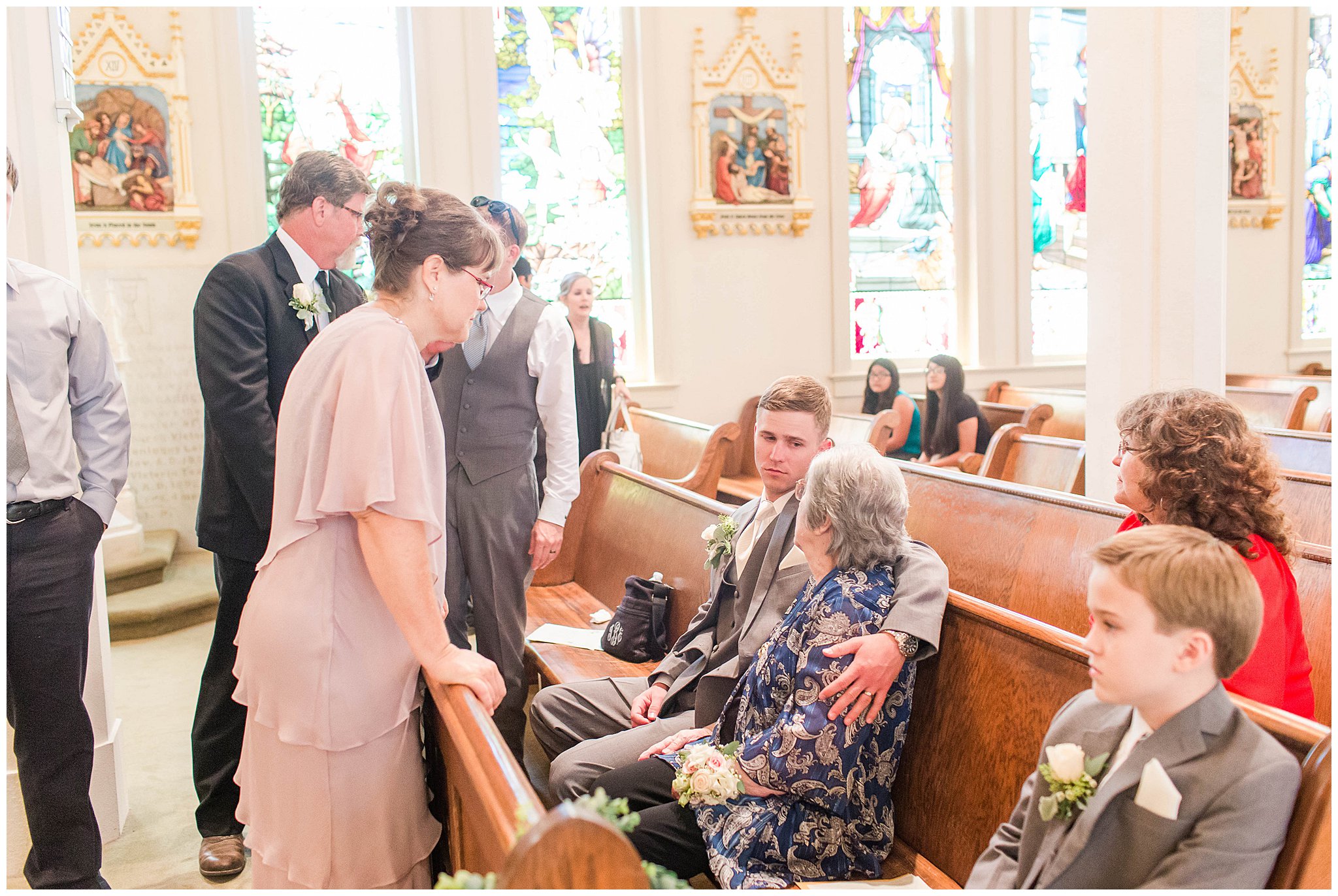 texas-wedding-photographer-the-venue-on-church-street-cureo-elegant-green-wedding_0068