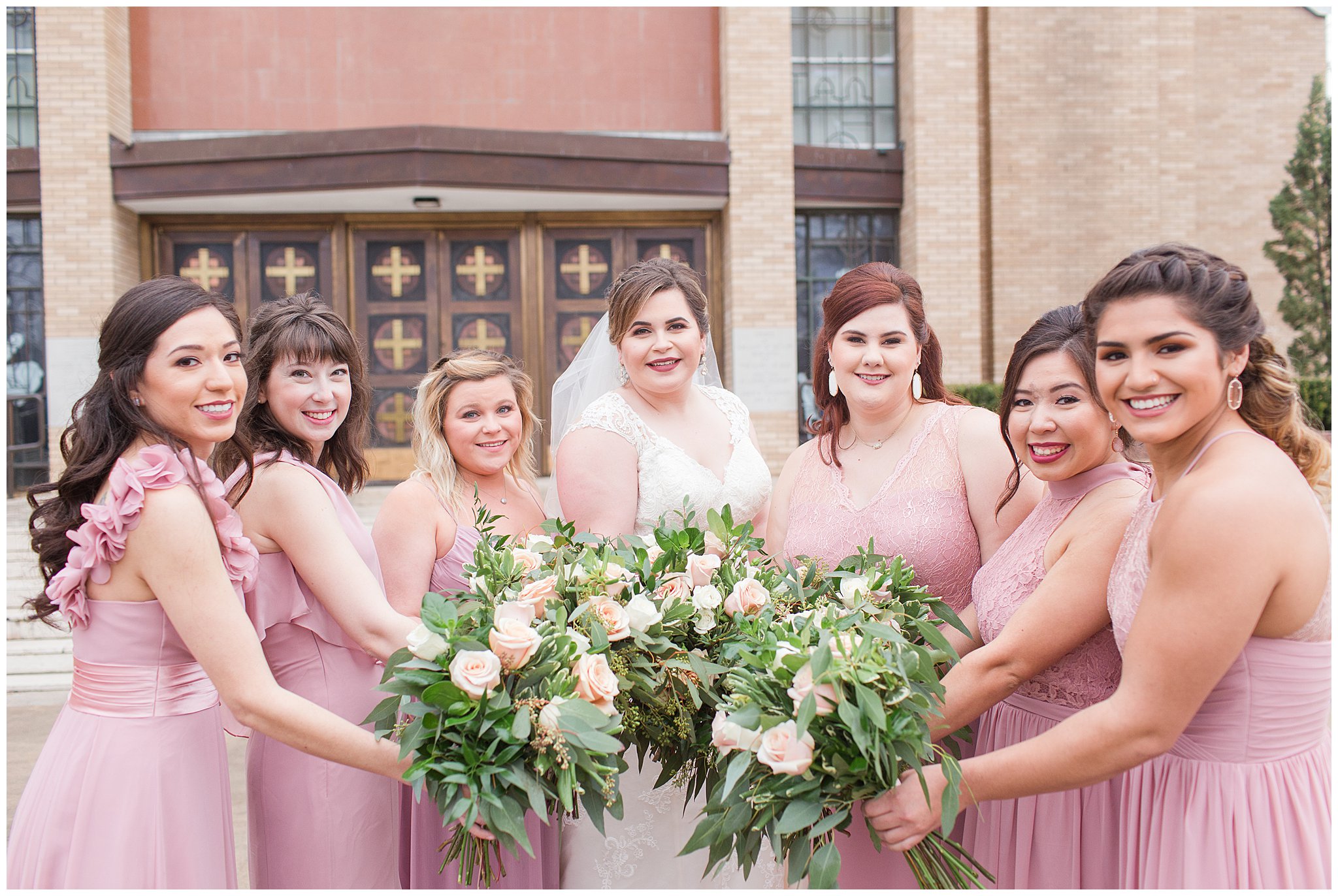 blush-pink-classic-catholic-texas-wedding-amber-elaine-photography-hill-country-wedding-photographer