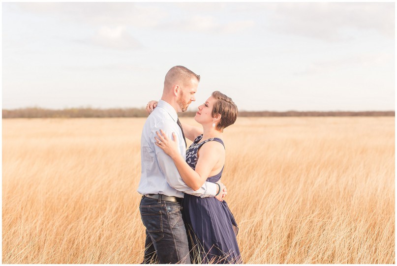 texas-navy-blue-glam-anniversary-session