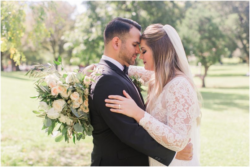 texas-capitol-hotel-emma-intimate-fall-modern-wedding""