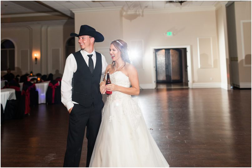 spring-creek-victoria-texas-classic-wedding""