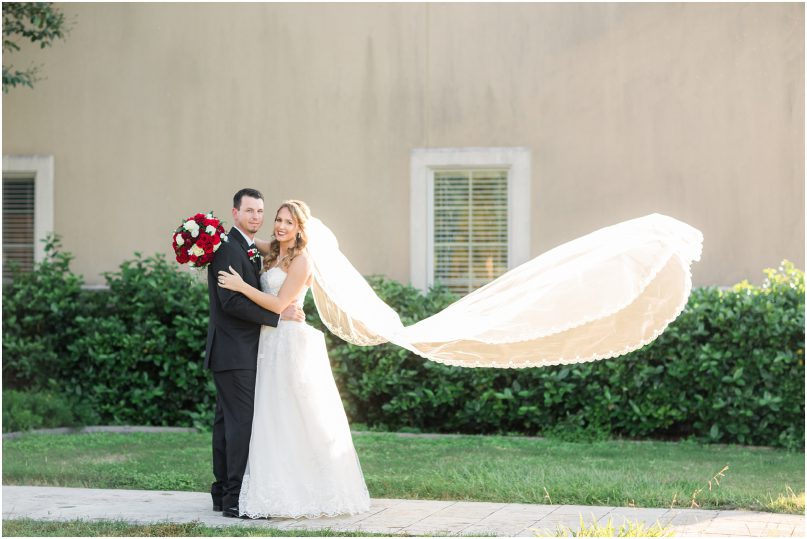 spring-creek-victoria-texas-classic-wedding""